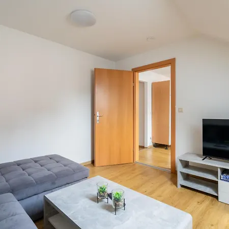 Farawayhomes #6 Apartman *