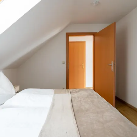 Farawayhomes #6 Graz