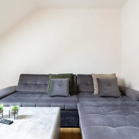 Farawayhomes #2 * Graz