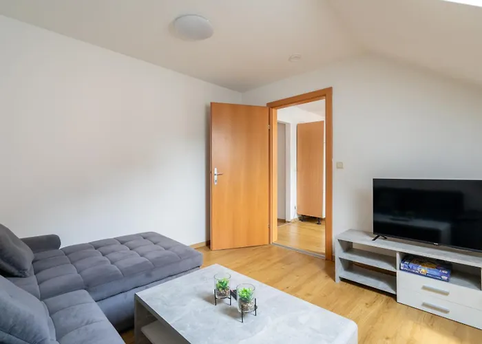 Farawayhomes #6 公寓 *